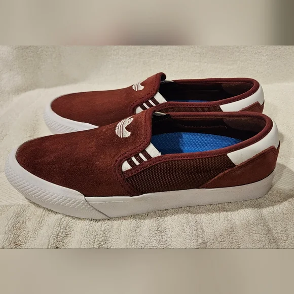 ADIDAS SHMOOFOIL SLIP ON SHOES - Picture 3 of 5